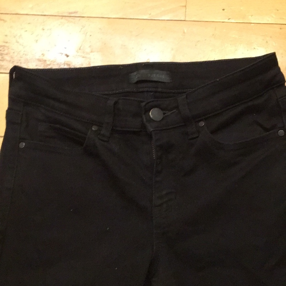 Black skinny ripped jeans